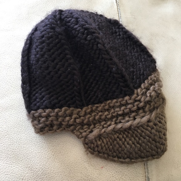 CLEARANCE!💋FINAL PRICE 🎉 FOSSIL brown knit hat - Picture 6 of 6